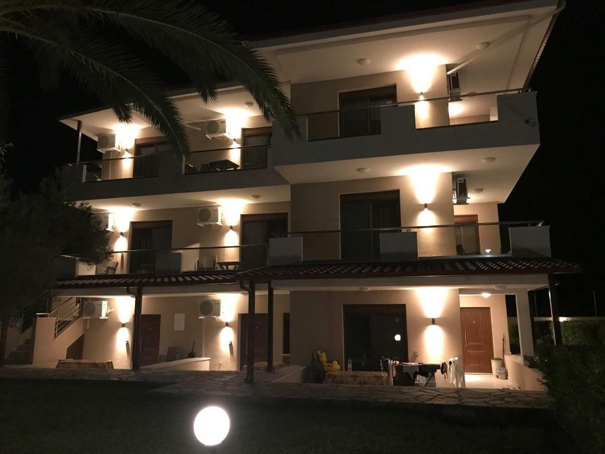 Villa Diamantis Apartments CChanioti Exteriér fotografie